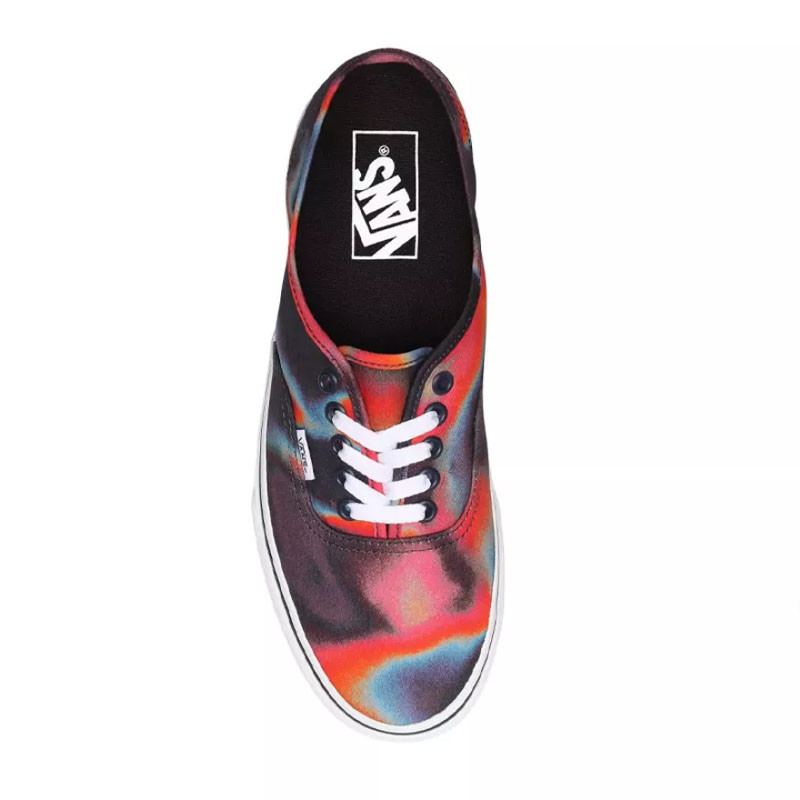 SEPATU SNEAKERS VANS Authentic