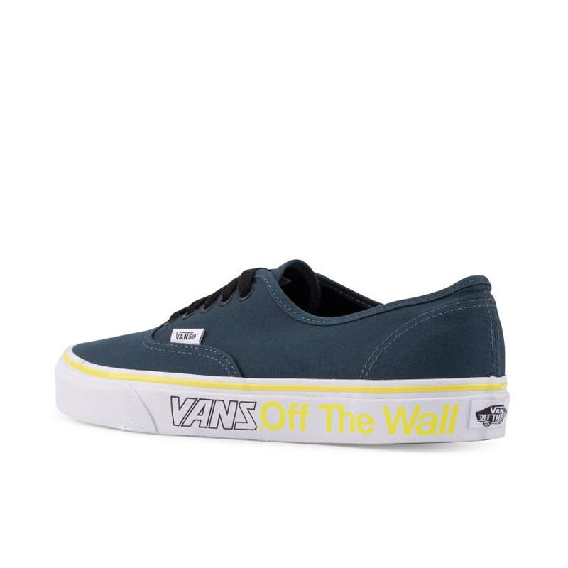 SEPATU SNEAKERS VANS Authentic