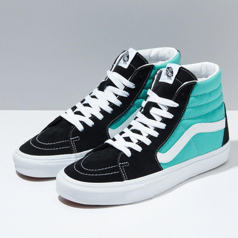 SEPATU SNEAKERS VANS Sk8-Hi Classic Sport
