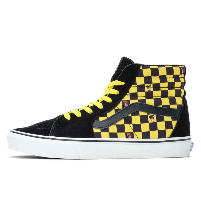 SEPATU SNEAKERS VANS UA Sk8-Hi x Wheres Waldo?
