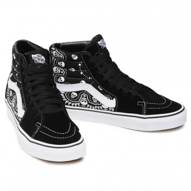 SEPATU SNEAKERS VANS Sk8-Hi Bandana