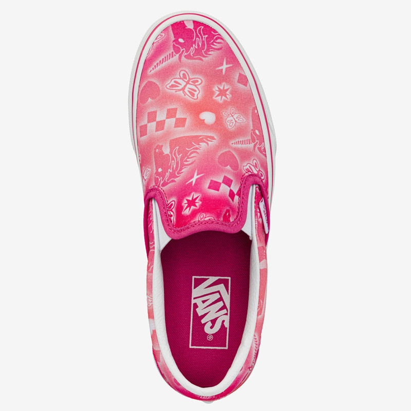SEPATU SNEAKERS VANS Classic Slip-On Better Together