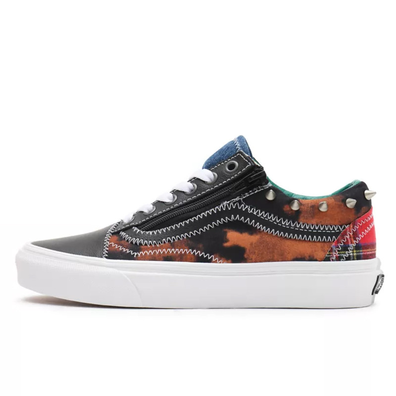 SEPATU SNEAKERS VANS TARTAN DAZE OLD SKOOL ZIP