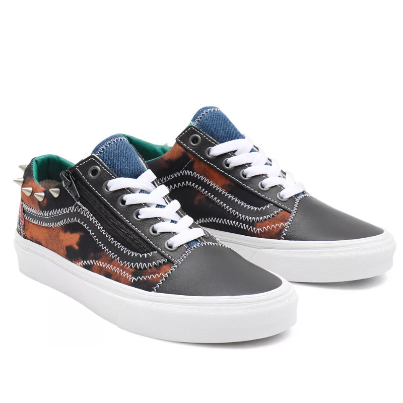 SEPATU SNEAKERS VANS TARTAN DAZE OLD SKOOL ZIP