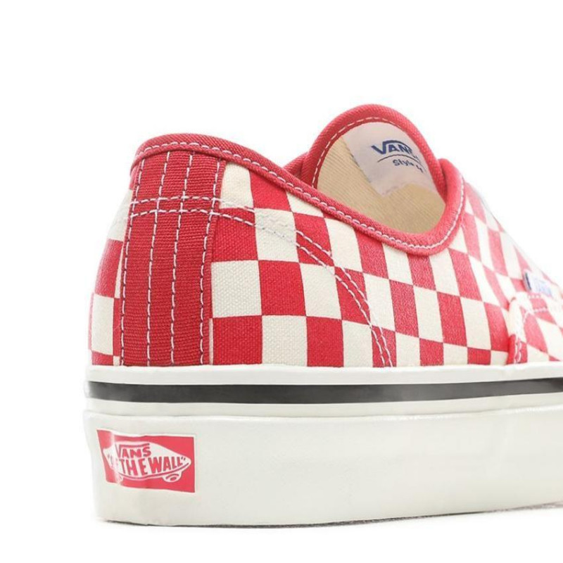 SEPATU SNEAKERS VANS Ua Authentic 44 Dx