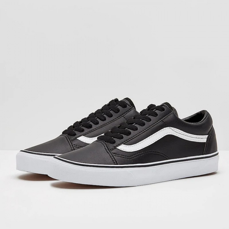 SEPATU SNEAKERS VANS Old Skool Classic Tumble