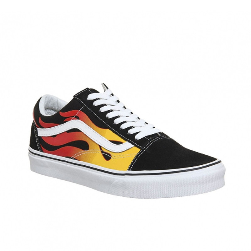 SEPATU SNEAKERS VANS Old Skool Flame