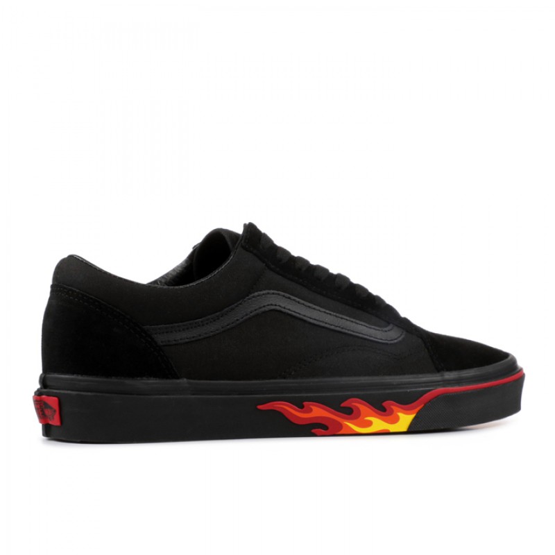 SEPATU SNEAKERS VANS Old Skool Flame Wall