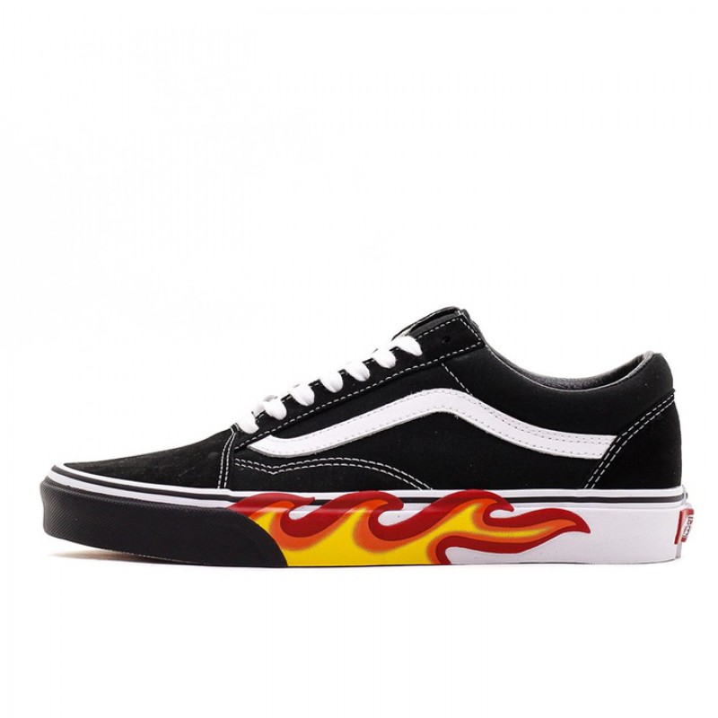 SEPATU SNEAKERS VANS Old Skool Flame Cut Out