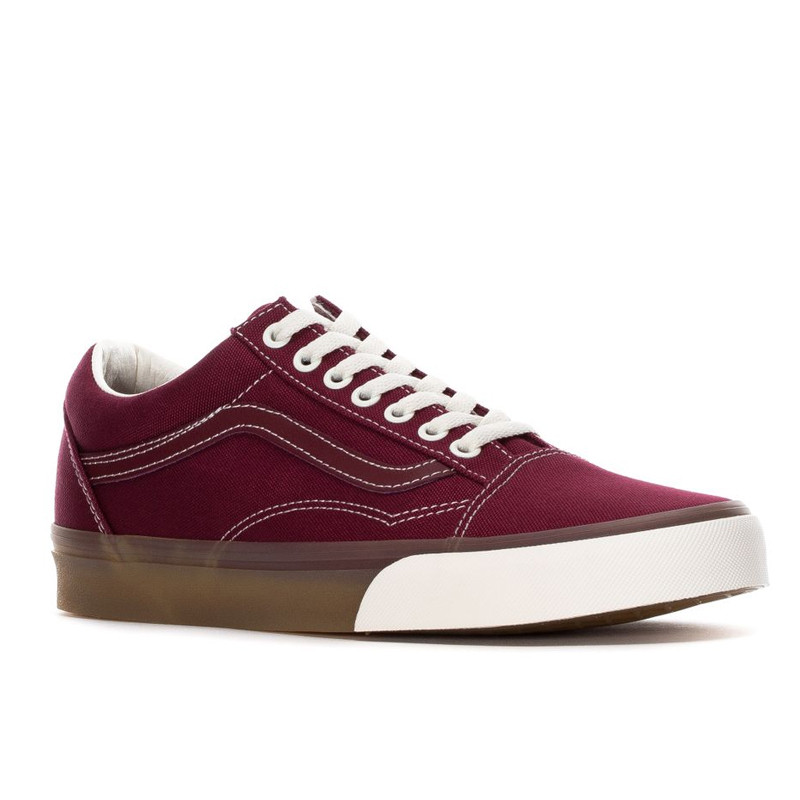 SEPATU SNEAKERS VANS Ua Old Skool