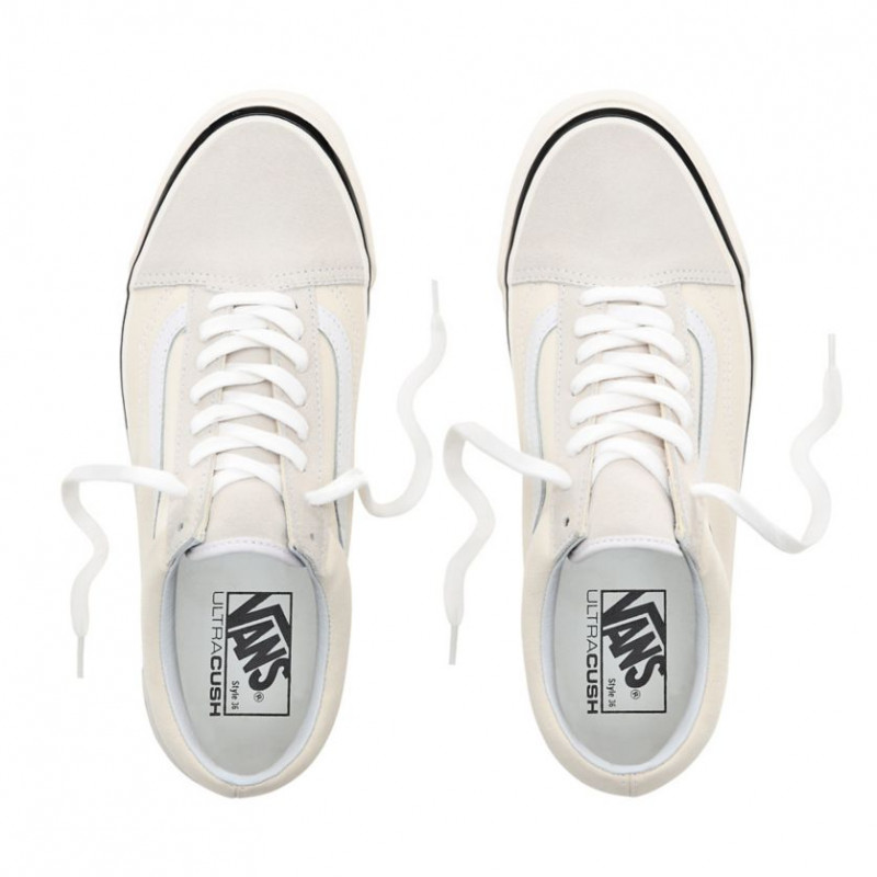 SEPATU SNEAKERS VANS Ua Old Skool 36 Dx