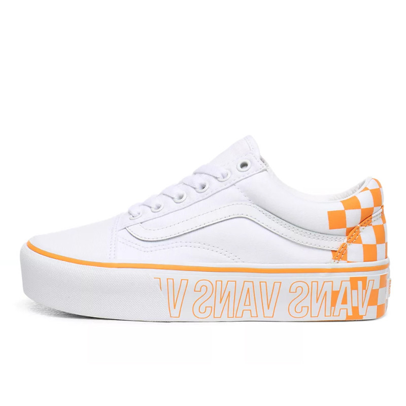 SEPATU SNEAKERS VANS Old Skool Platform