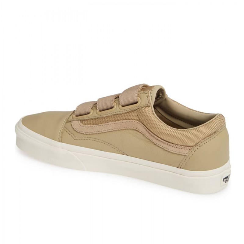 SEPATU SNEAKERS VANS Old Skool V Leather