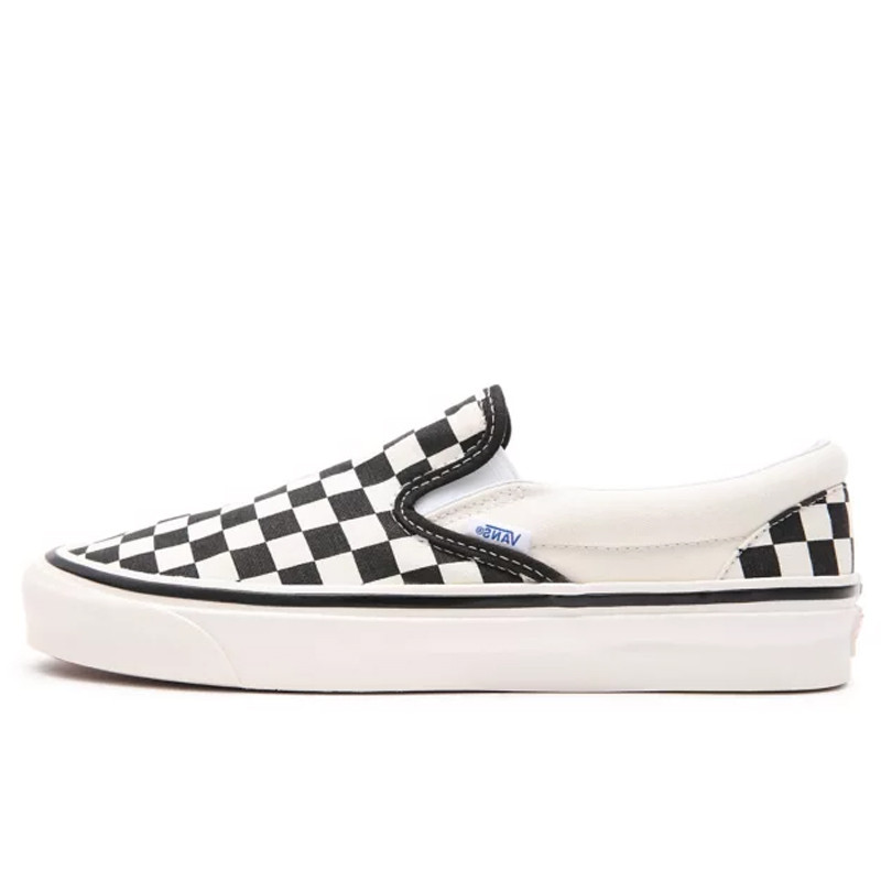 Sepatu Sneakers Vans Classic Slip-on 98 Dx Checkerboard