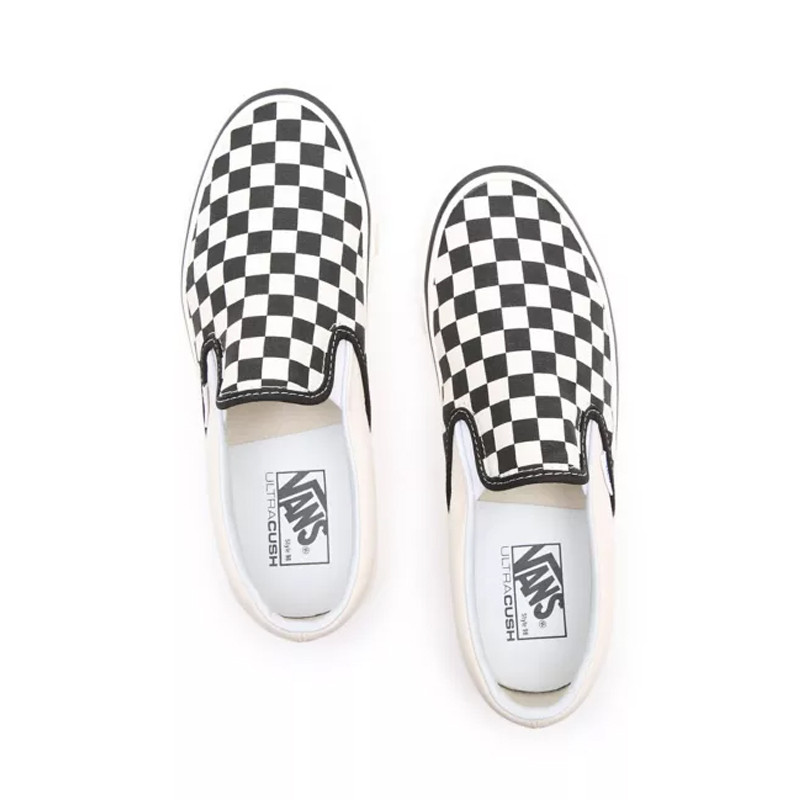 SEPATU SNEAKERS VANS Classic Slip-On 98 DX