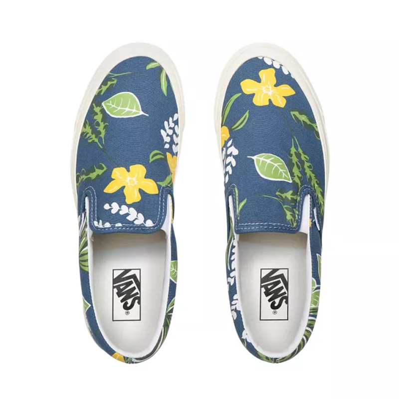 SEPATU SNEAKERS VANS Classic Slip-On 98 DX Anaheim Factory