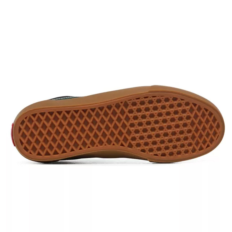 SEPATU SNEAKERS VANS CHIMA PRO 2