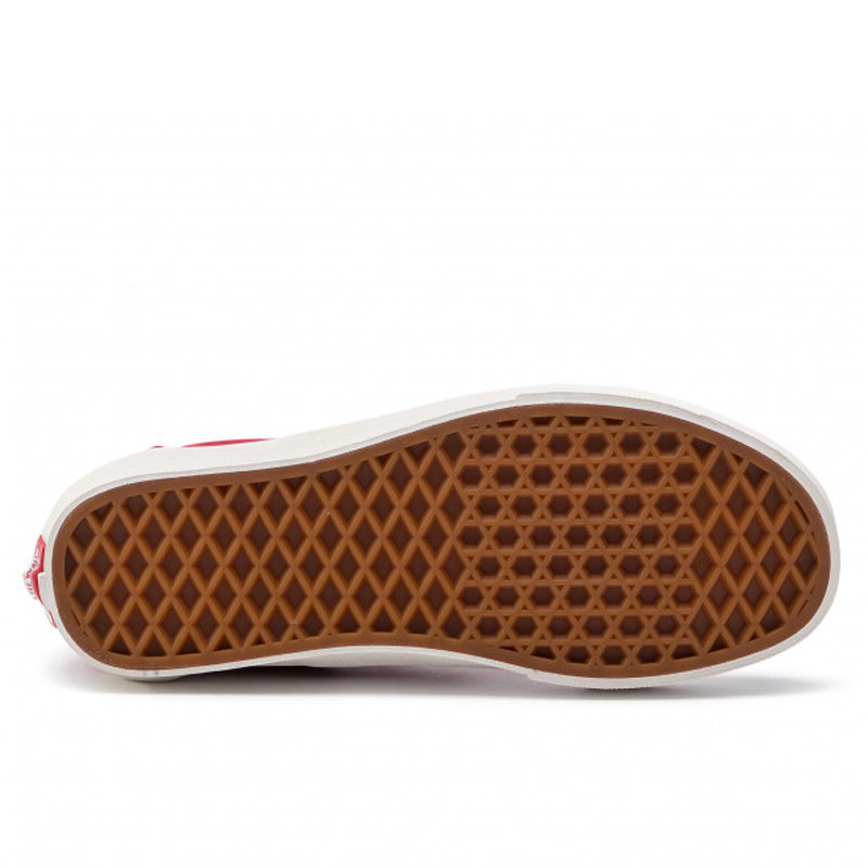 SEPATU SNEAKERS VANS Ua Classic Slip-On 138