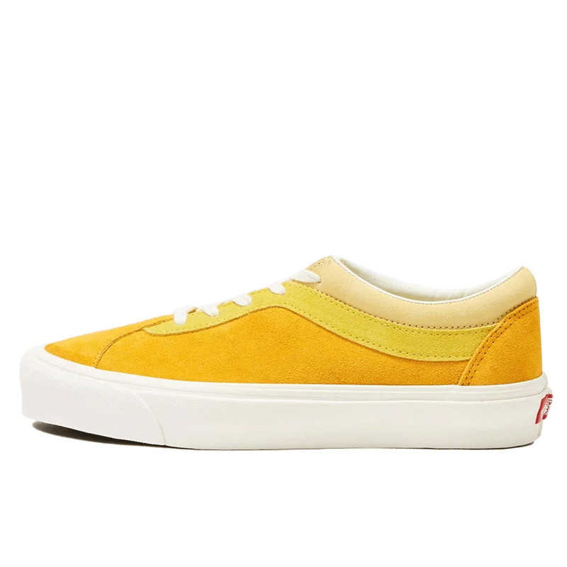 SEPATU SNEAKERS VANS Bold Ni