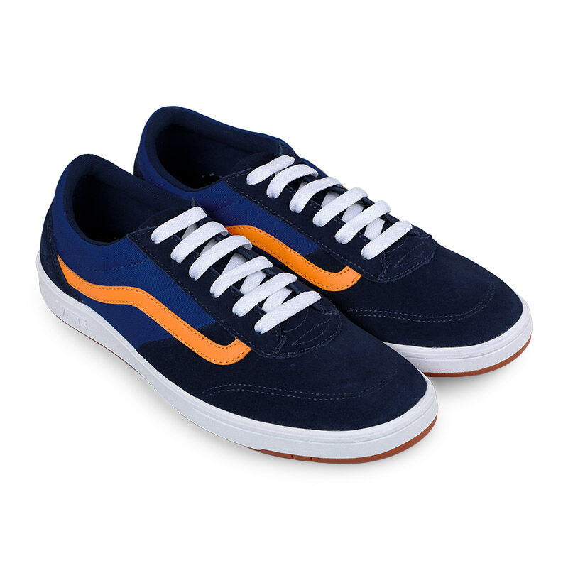 SEPATU SNEAKERS VANS Cruze Cc 2 Tone