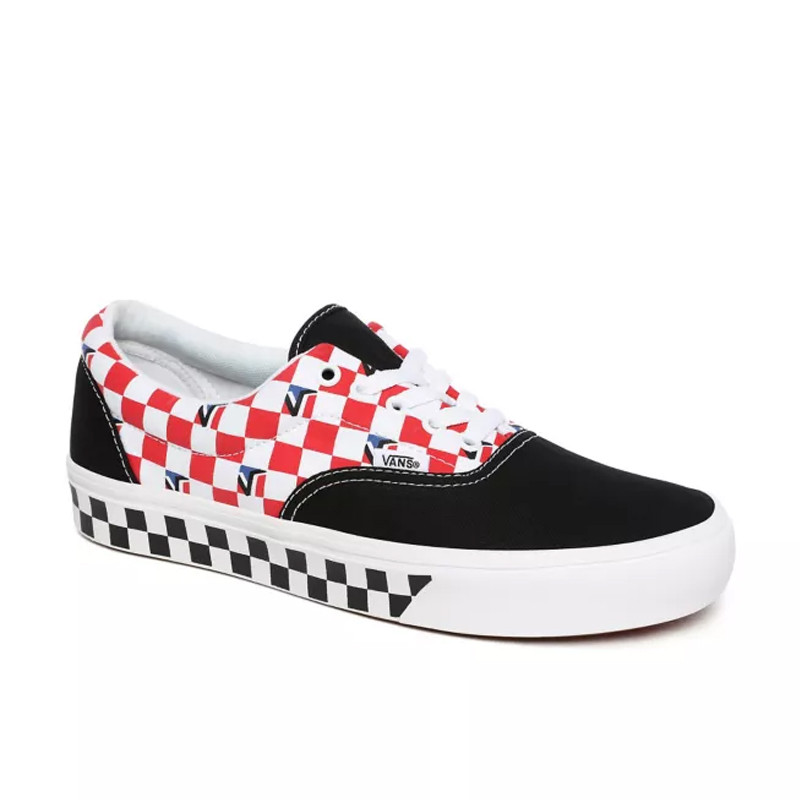 SEPATU SNEAKERS VANS Dimension Comfycush Era