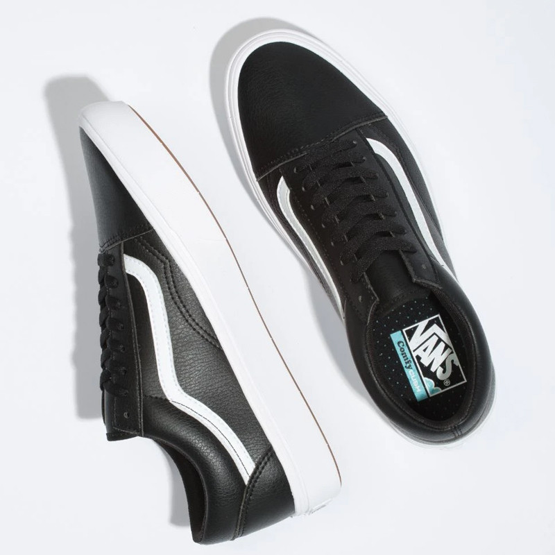 SEPATU SNEAKERS VANS CLASSIC TUMBLE COMFYCUSH OLD SKOOL
