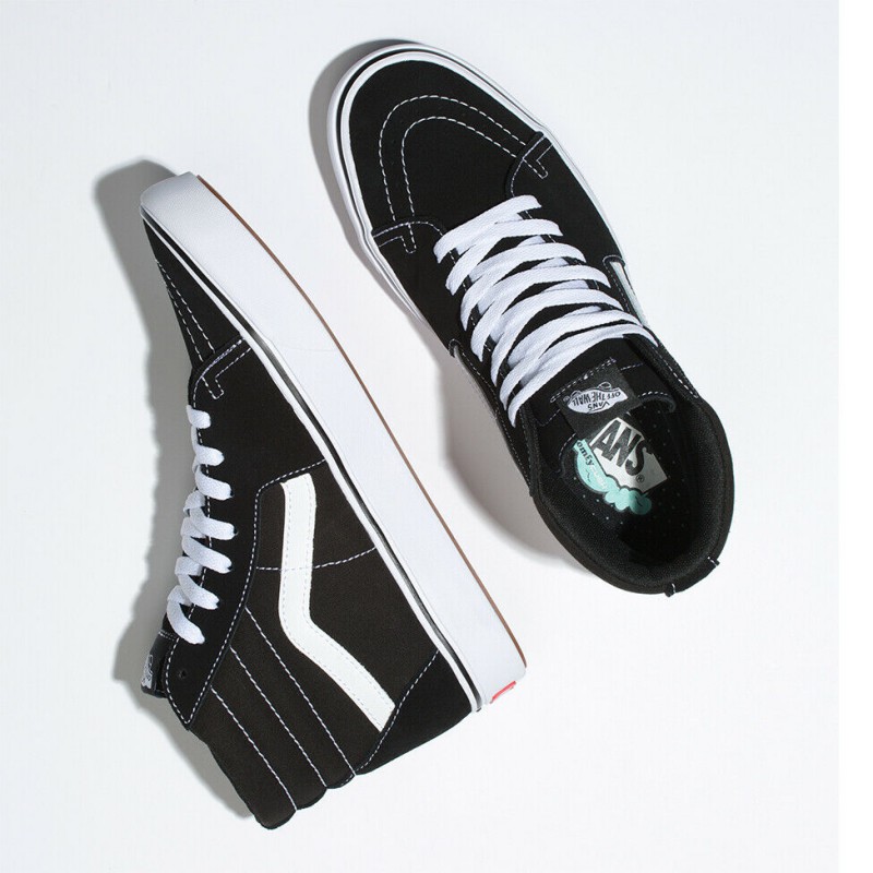 SEPATU SNEAKERS VANS SK8-Hi ComfyCush