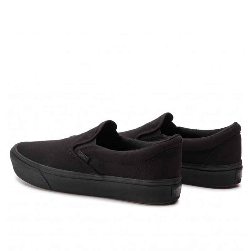 SEPATU SNEAKERS VANS Ua Comfycush Slip-On