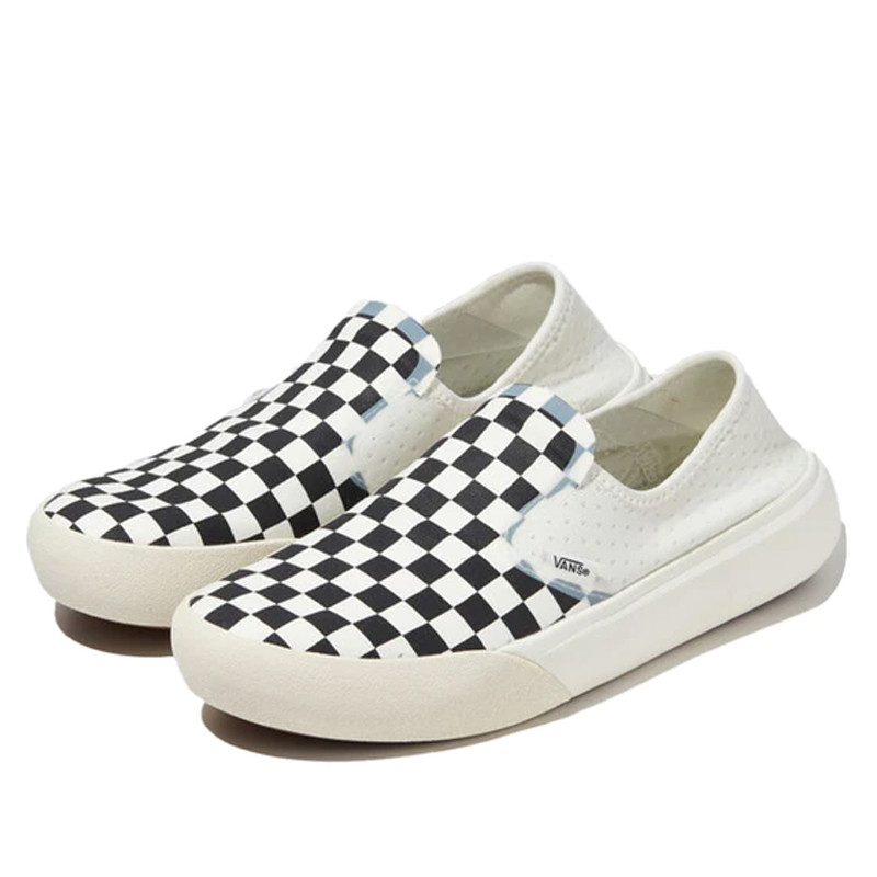 SEPATU SNEAKERS VANS Checkerboard Comfycush One