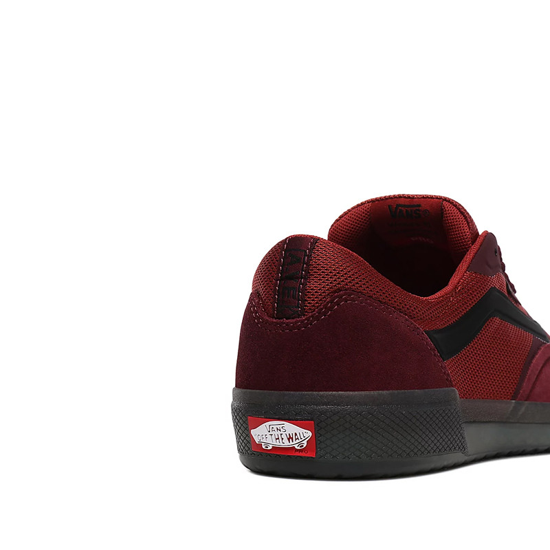 SEPATU SNEAKERS VANS AVE PRO
