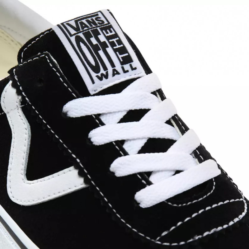 SEPATU SNEAKERS VANS UA Suede Sport