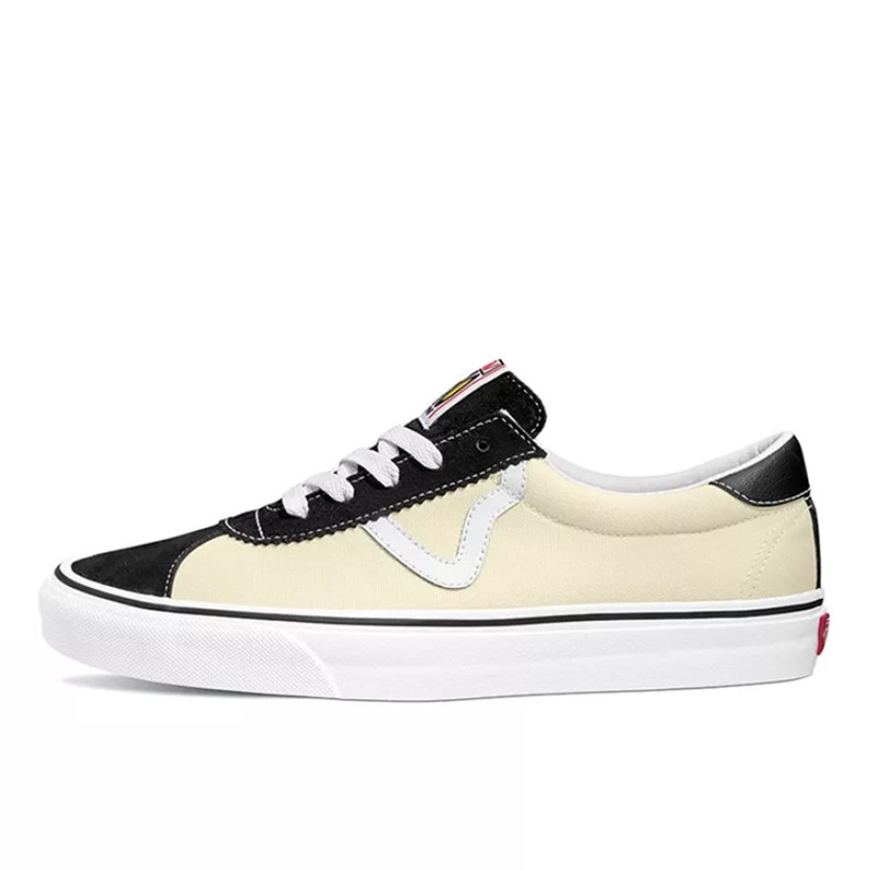 SEPATU SNEAKERS VANS Sport