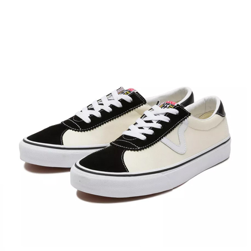 SEPATU SNEAKERS VANS Sport
