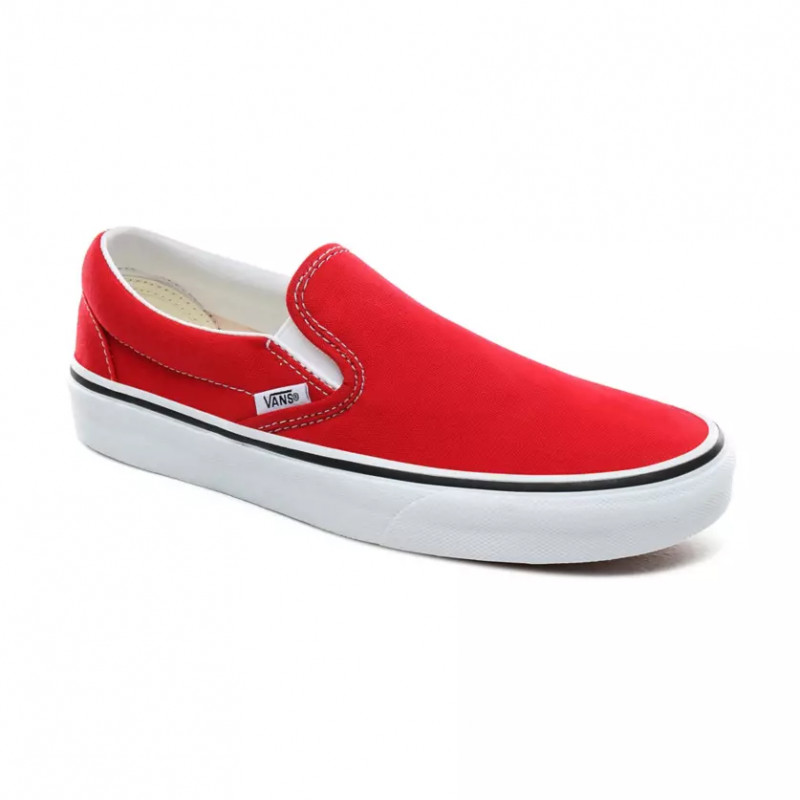 SEPATU SNEAKERS VANS UA Classic Slip-On