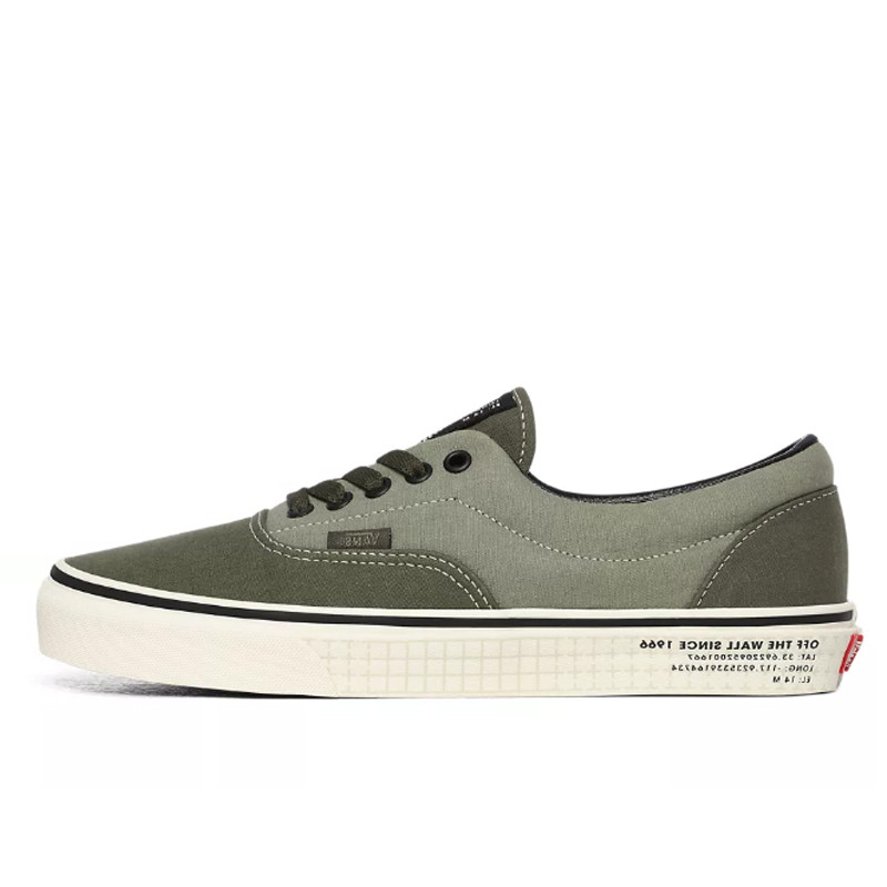 SEPATU SNEAKERS VANS 66 SUPPLY ERA