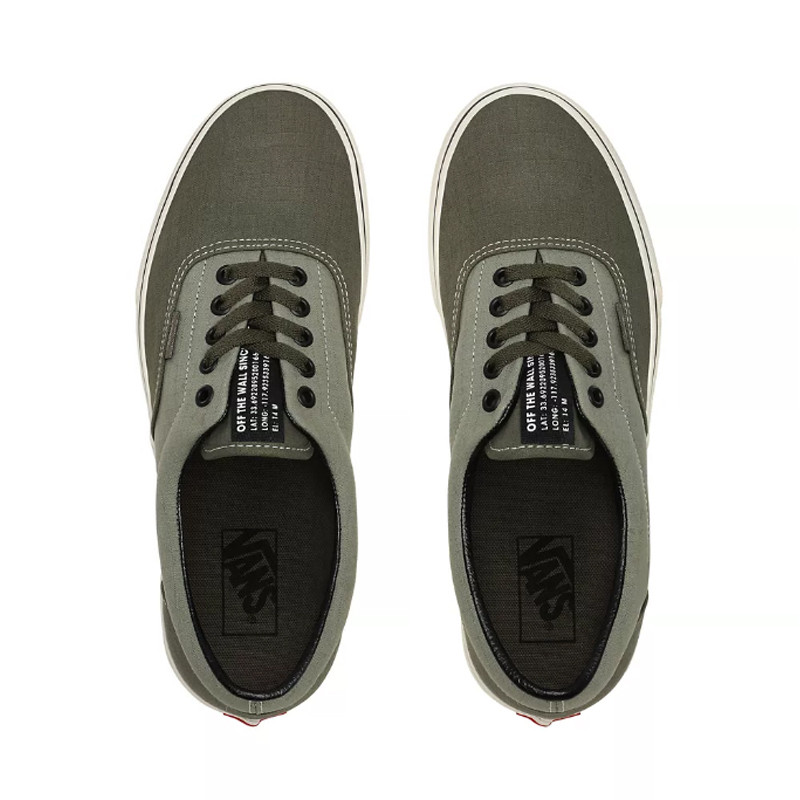 SEPATU SNEAKERS VANS 66 SUPPLY ERA