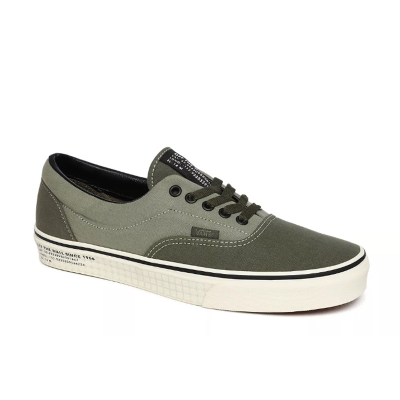 SEPATU SNEAKERS VANS 66 SUPPLY ERA