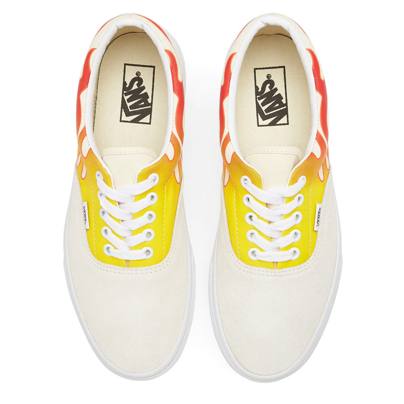 SEPATU SNEAKERS VANS UA Era Flame
