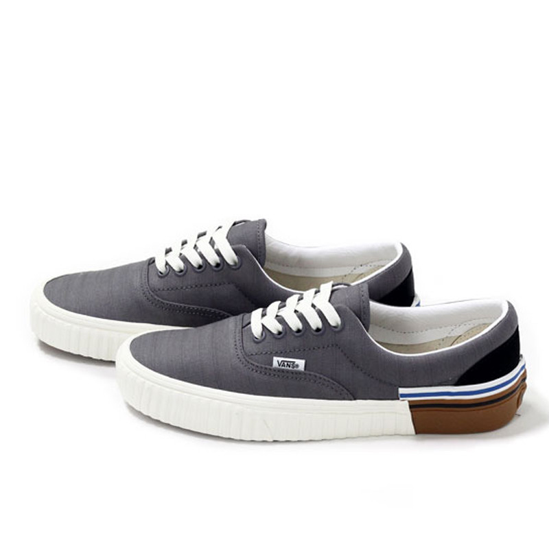 SEPATU SNEAKERS VANS UA Era Gum Block