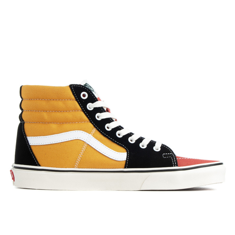 SEPATU SNEAKERS VANS UA SK8-Hi