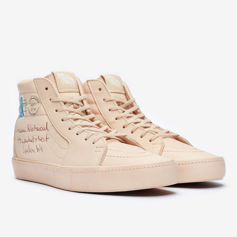 SEPATU SNEAKERS VANS Wmns Ua x Vivienne Westwood Sk8-Hi