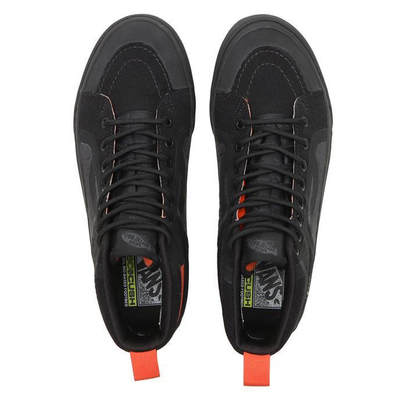 SEPATU SNEAKERS VANS X RÆBURN SK8-HI GORE-TEX VR3