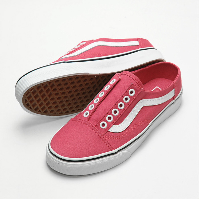 SEPATU SNEAKERS VANS Old Skool Mule