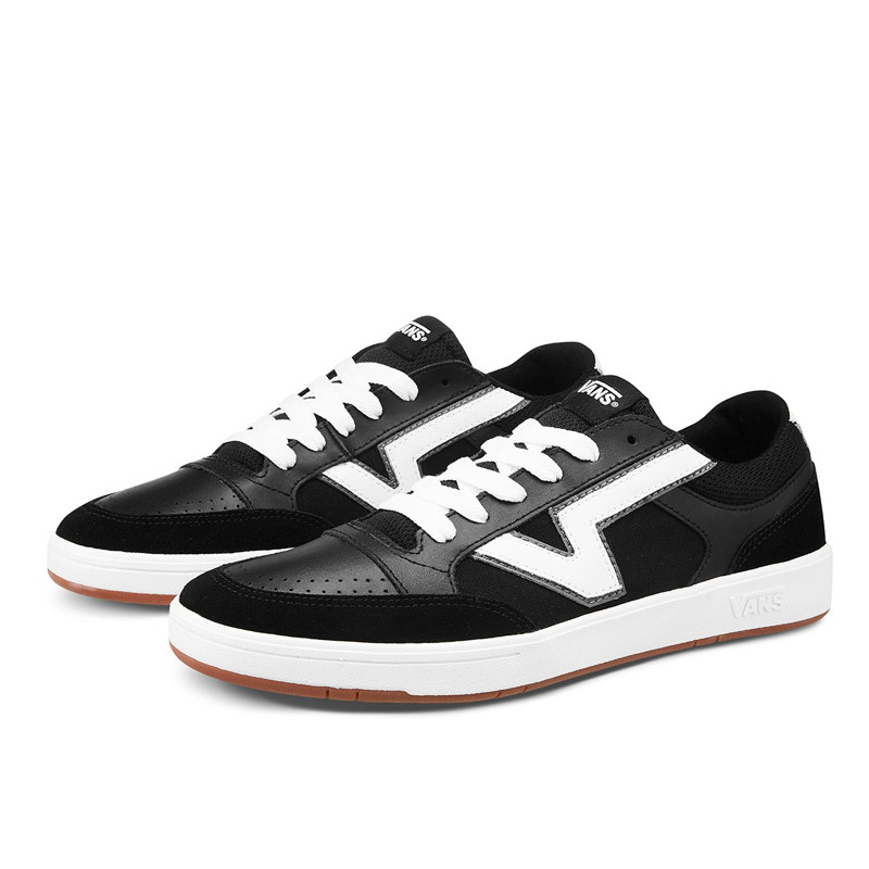 SEPATU SNEAKERS VANS Lowland CC Staple