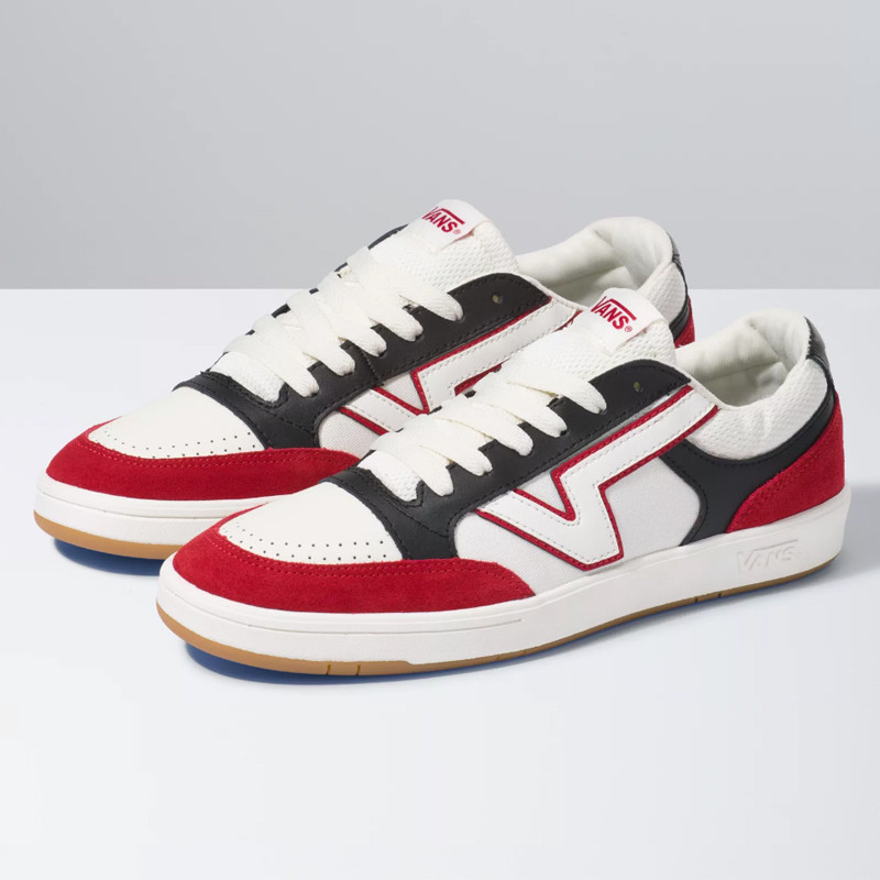 SEPATU SNEAKERS VANS Sport Lowland Cc