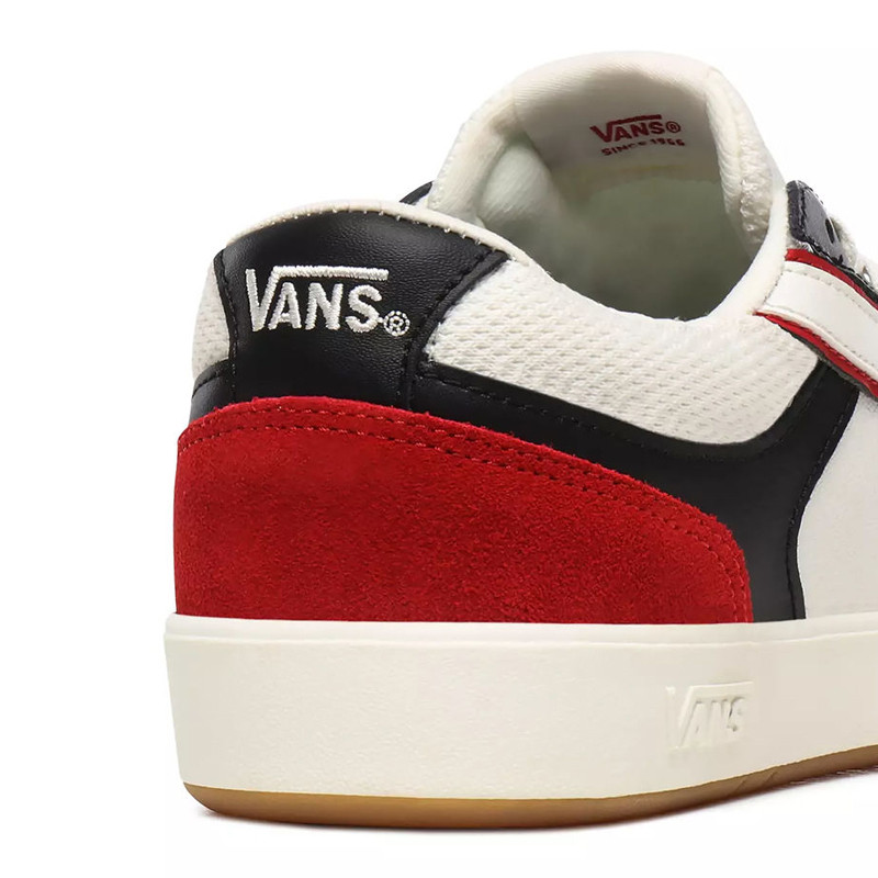 SEPATU SNEAKERS VANS Sport Lowland Cc