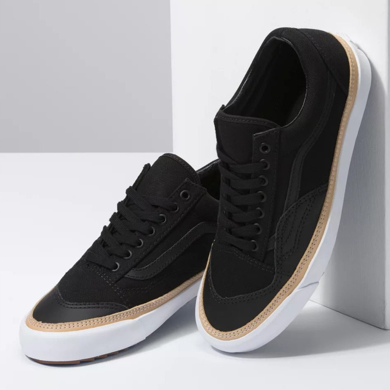 SEPATU SNEAKERS VANS Old Skool Overply Era Vamp