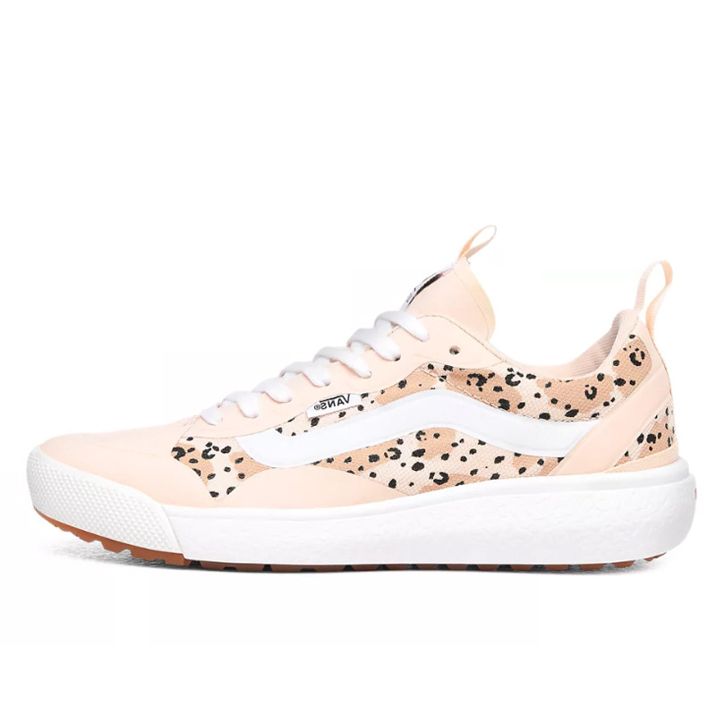 SEPATU SNEAKERS VANS UltraRange Exo Leila Hurst