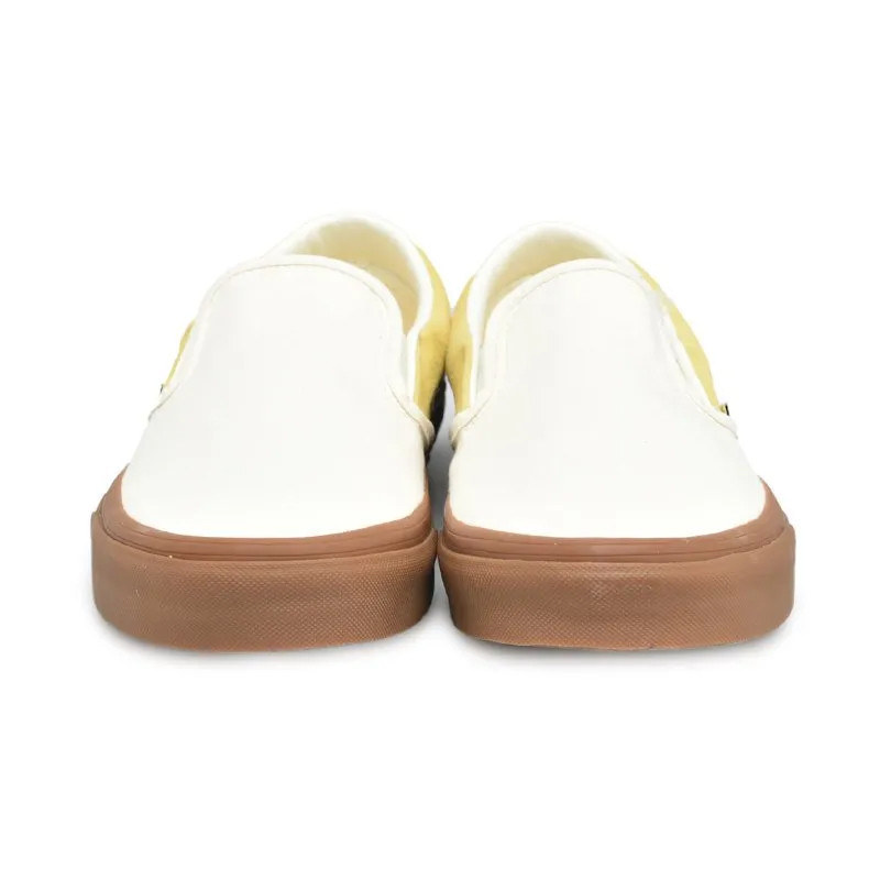 SEPATU SNEAKERS VANS UA Classic Slip On
