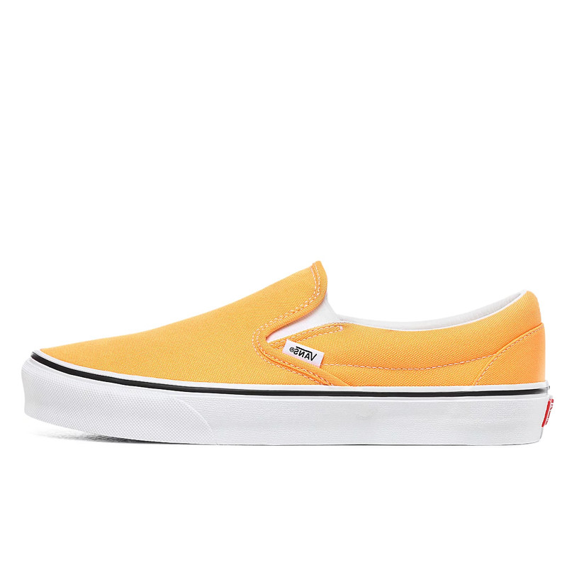 SEPATU SNEAKERS VANS Classic Slip-On Neon